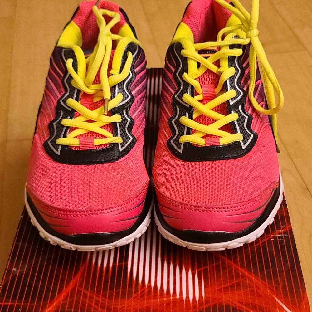 Women's Fila athletic shoes